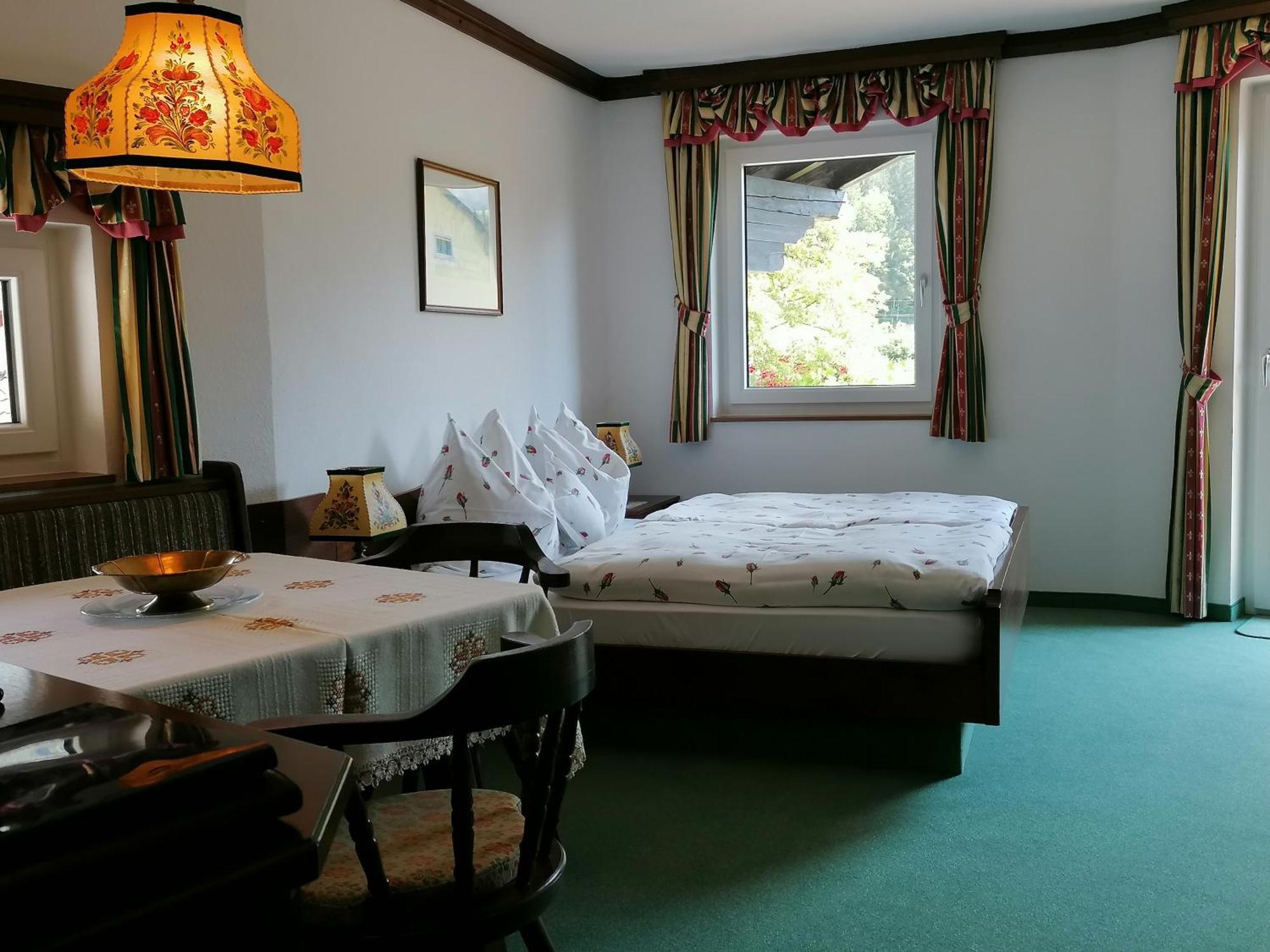 Hotel Garni Landhaus Buertlmair Hinterstoder Buitenkant foto